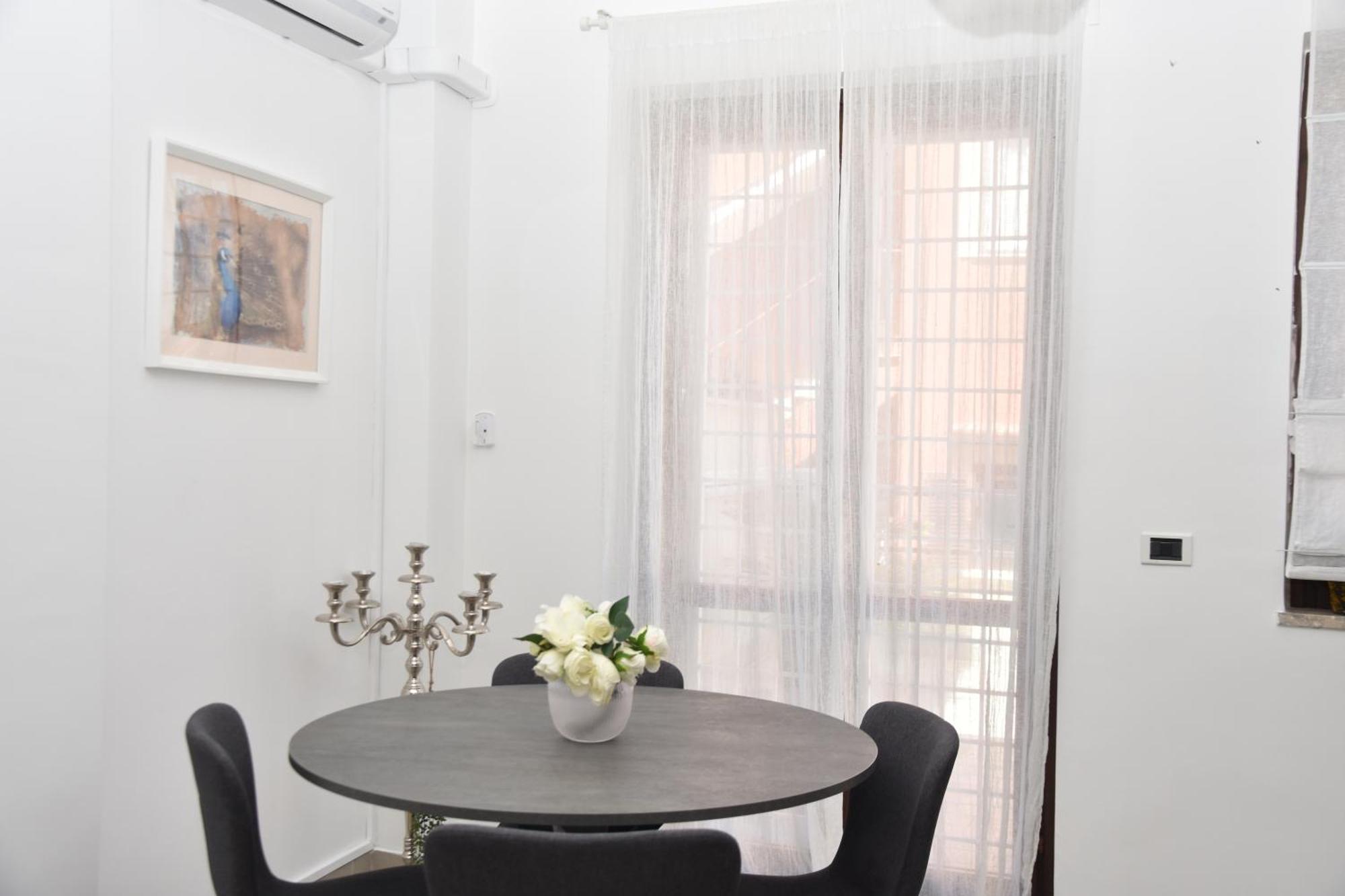 Diasof Apartments ローマ エクステリア 写真